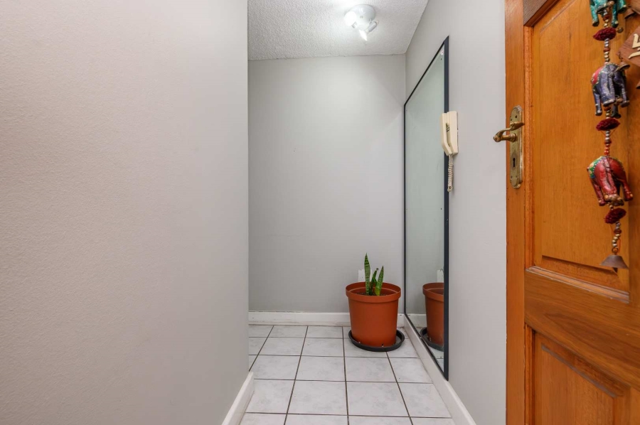 2 Bedroom Property for Sale in Humewood Eastern Cape